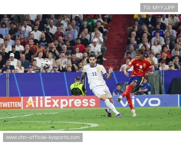 亚马尔内切后完成射门 亚马尔内切后完成射门