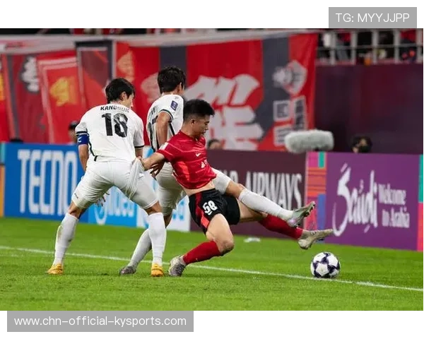 成都蓉城角球变阵立刻产生明显威胁